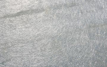 Dores laminate fibreglass or shingles?